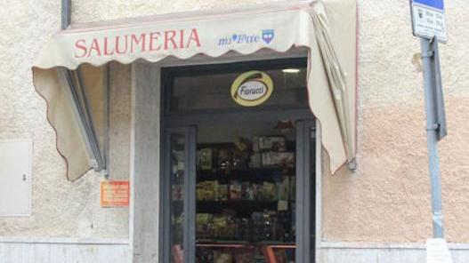 Furto alla salumeria di via Pucci: 2 arresti