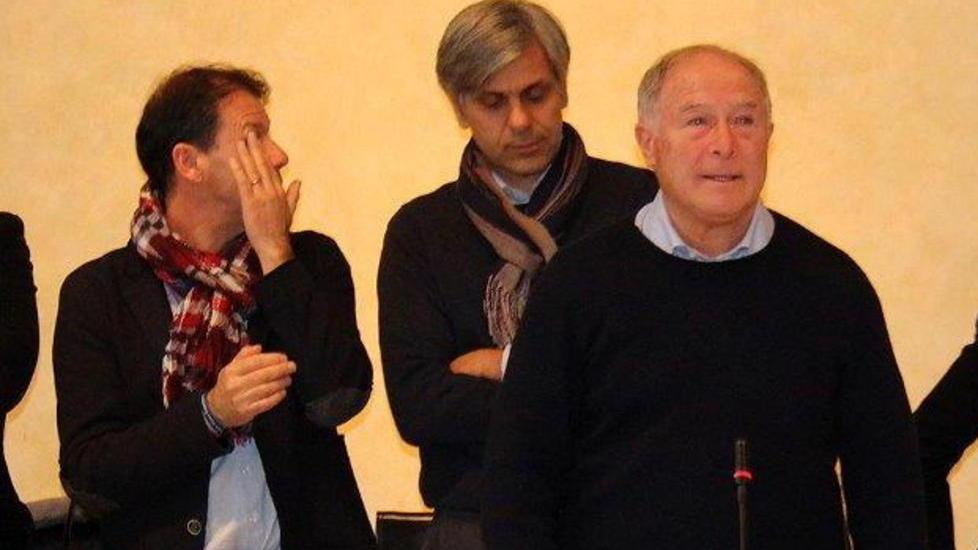 La giunta lo omaggia con un video E Lombardi scoppia in lacrime