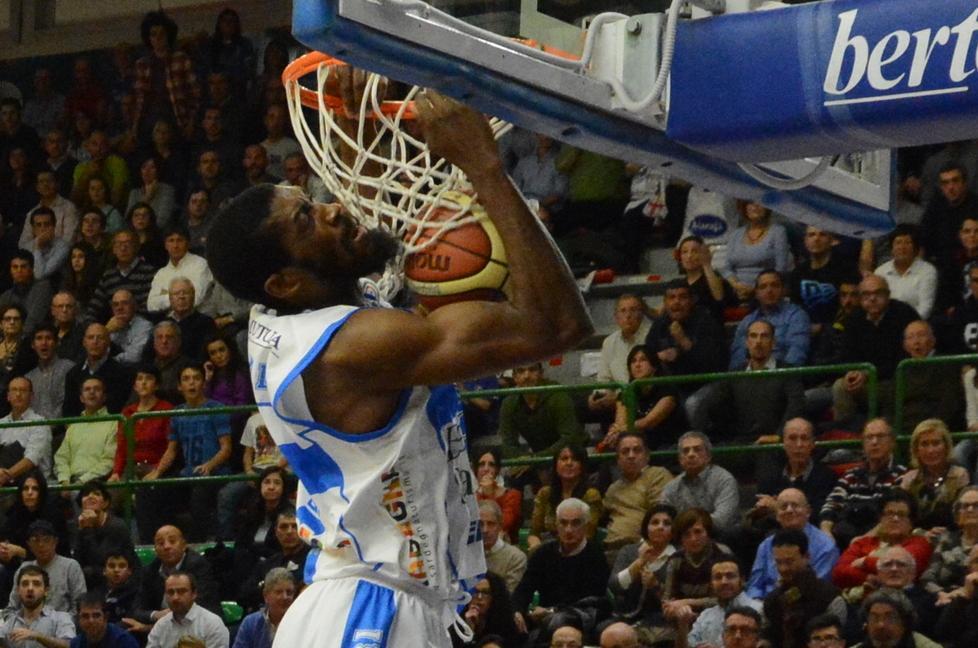 Dinamo pronta alla sfida contro Varese