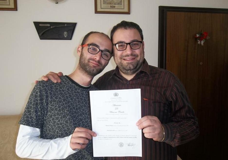 Il popolo di Facebook dice sì alla prima unione civile