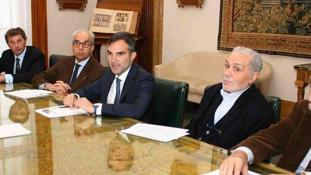 Torneranno i pinnacoli sopra la Prospettiva