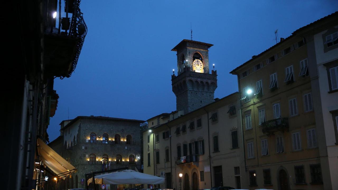 Restauro completato a uno degli orologi della torre civica
