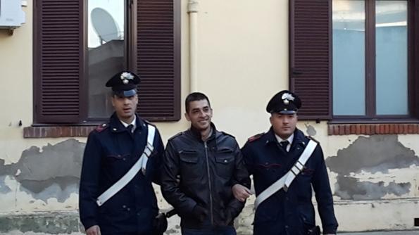 Il giovane arrestato dai carabinieri