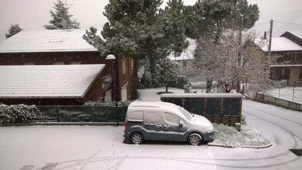Nevica in provincia di Reggio Emilia: foto, mappe e news 