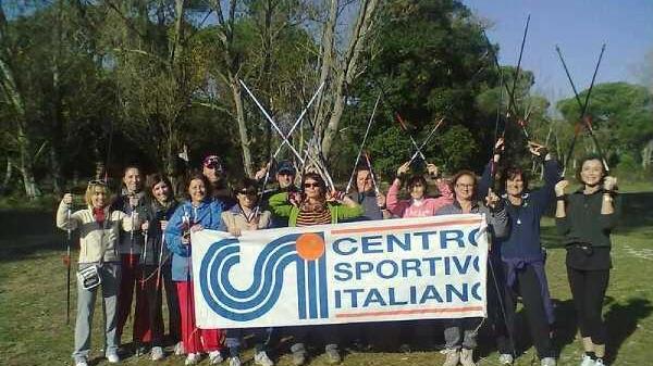 Csi Pisa: un gruppo di praticanti di Nordic Walking