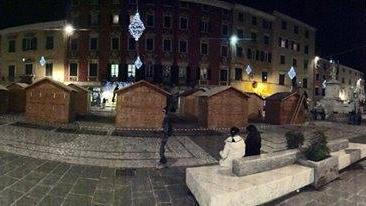 Una veduta di piazza Alberica