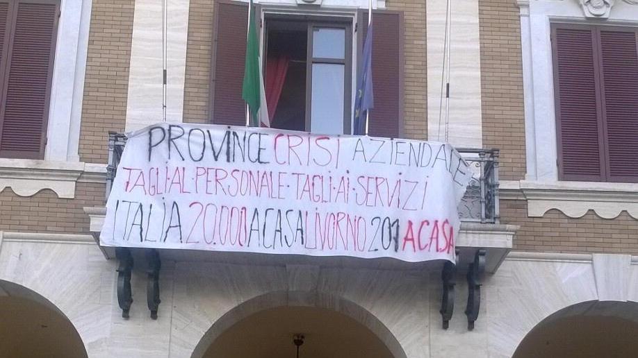 L'EDITORIALE / Ma è falso dire che il lavoro è a rischio