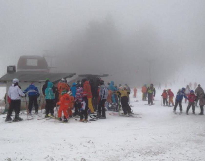 La neve imbianca i monti da Cutigliano ad Abetone 