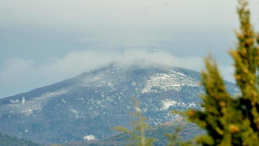 Il generale inverno regala la prima neve di stagione