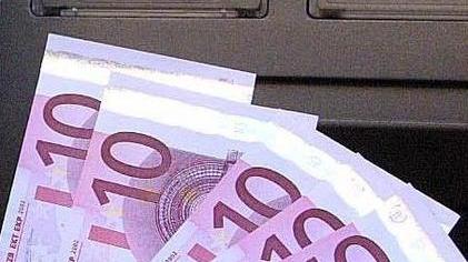 Bloccata la compravendita Il titolo sempre fermo a 3,18