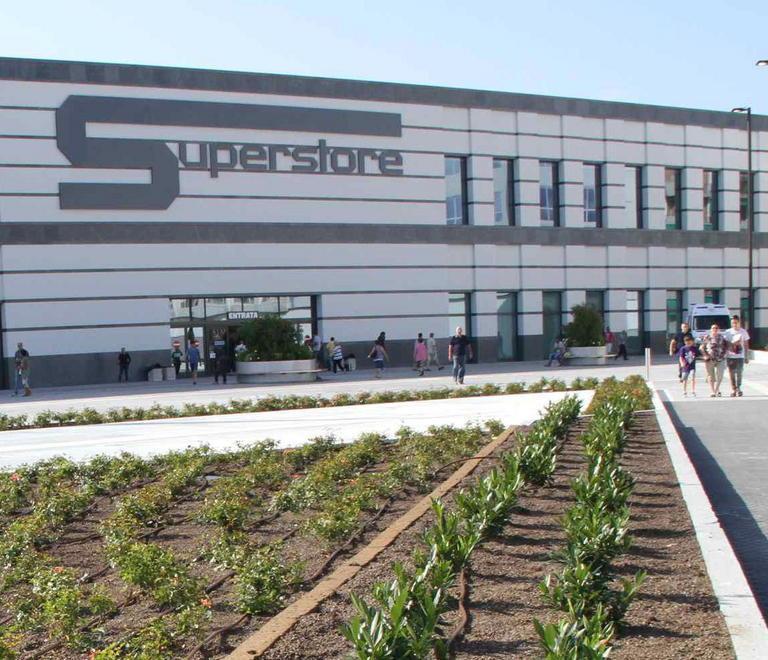 L'Esselunga di Prato inaugurata a luglio: il suo look sarà riproposto nel superstore di Livorno 