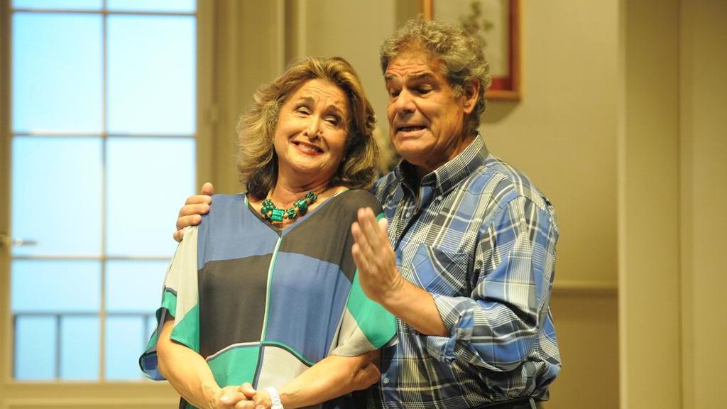 Pietro Longi e Paola Gassman in una scena di "Soli per caso"