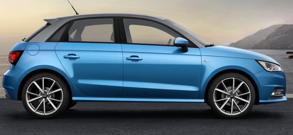 SOTTO L’ALBERO SOGNANDO L’AUTOMOBILE 