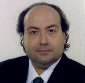 Julien festeggia i trent’anni con l’astrologia