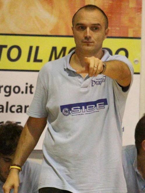Il coach Pinelli della Sibe Prato