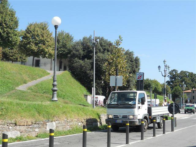 Il varco di piazza Santa Maria-via della Cavallerizza