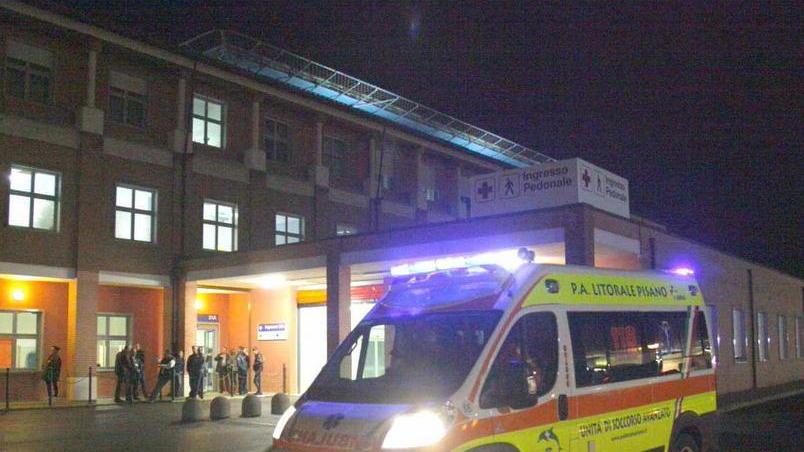 Incidente nella notte Grave una giovane