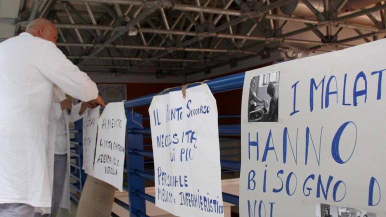 Scure sul personale Asl: tagli per tre milioni