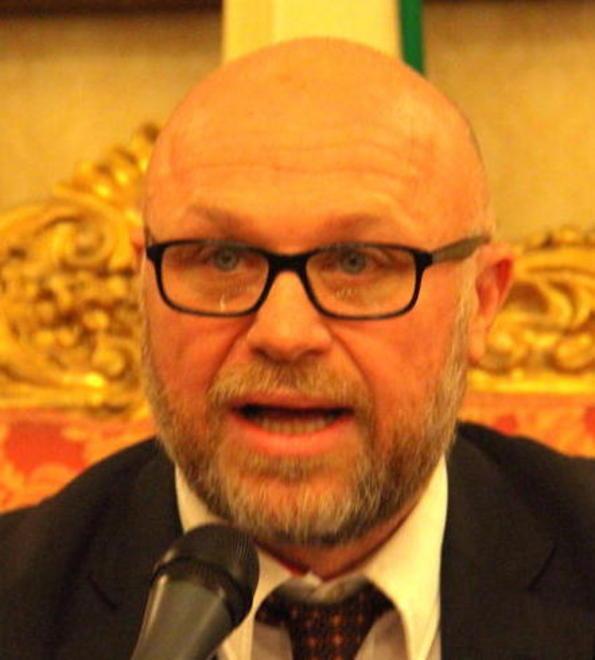 Il sindaco ingegnere che ha la testa fra le Cinque Stelle