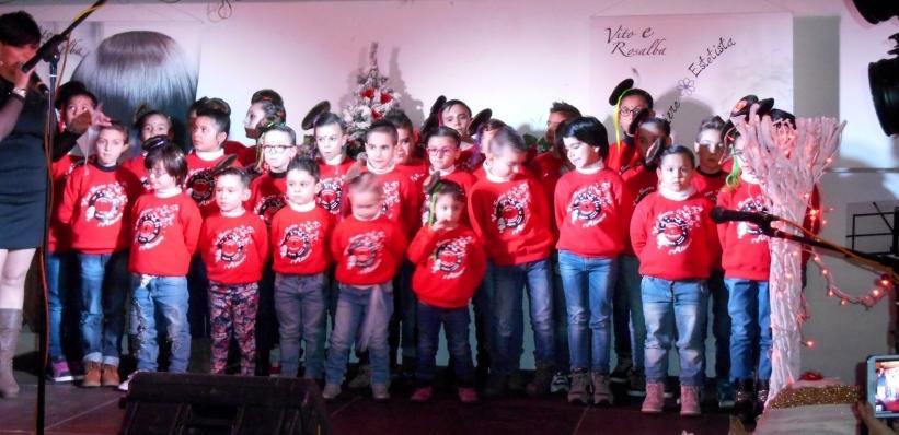 Piccoli cantanti sul palcoscenico 