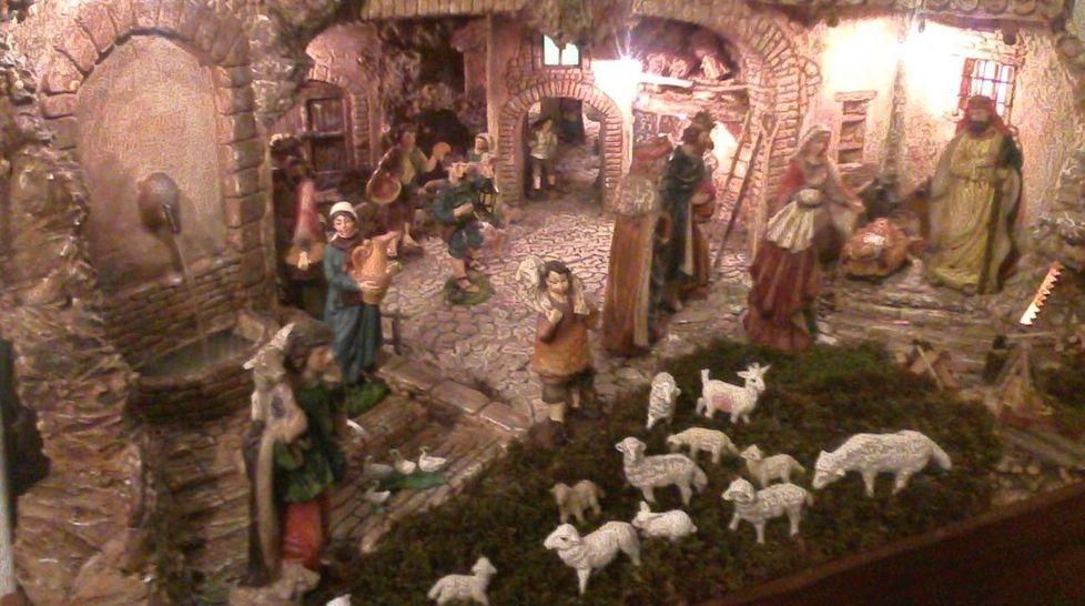 Successo del presepe nel santuario 