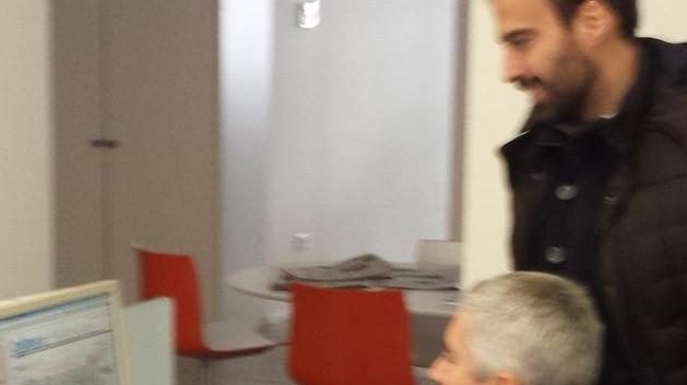 E il consulente di Renzi fa gli auguri