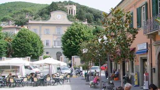 I commercianti puntano su qualità e promozione 
