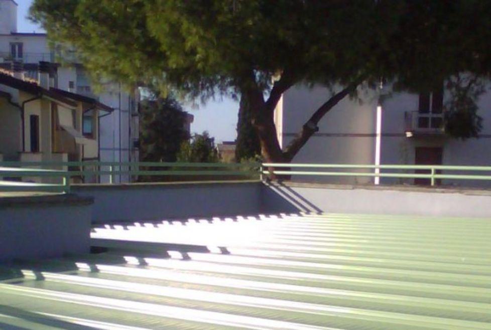 Prima campanella e rientro in classe alla scuola Fogazzaro