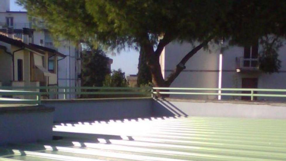 Prima campanella e rientro in classe alla scuola Fogazzaro