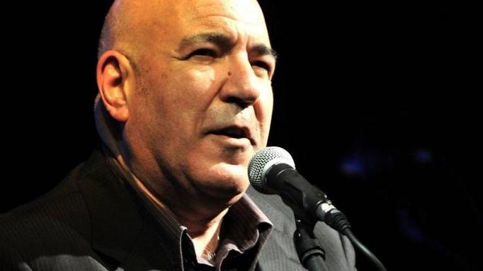 Paolo Zicconi canta la canzone-poesia