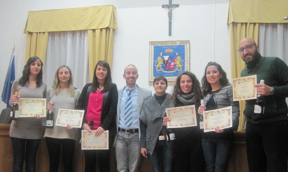 Chiaramonti ha premiato i suoi laureati