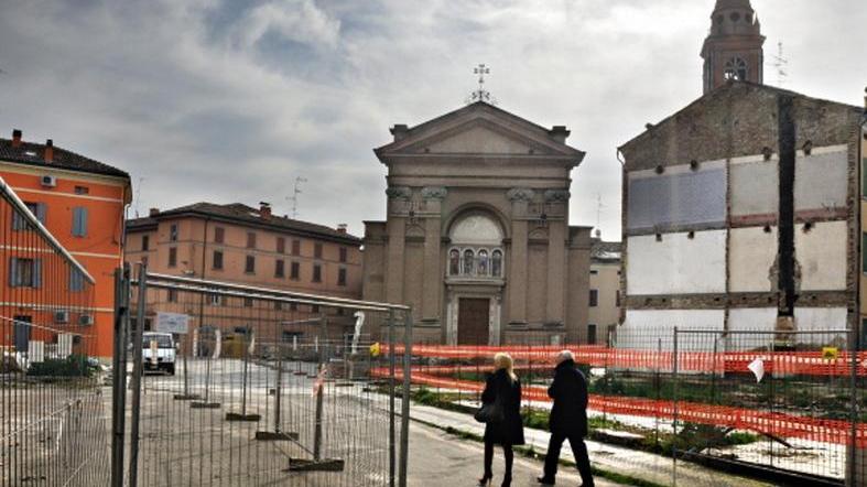 I sindaci: «Ricostruzione Il 2015 anno della verità»