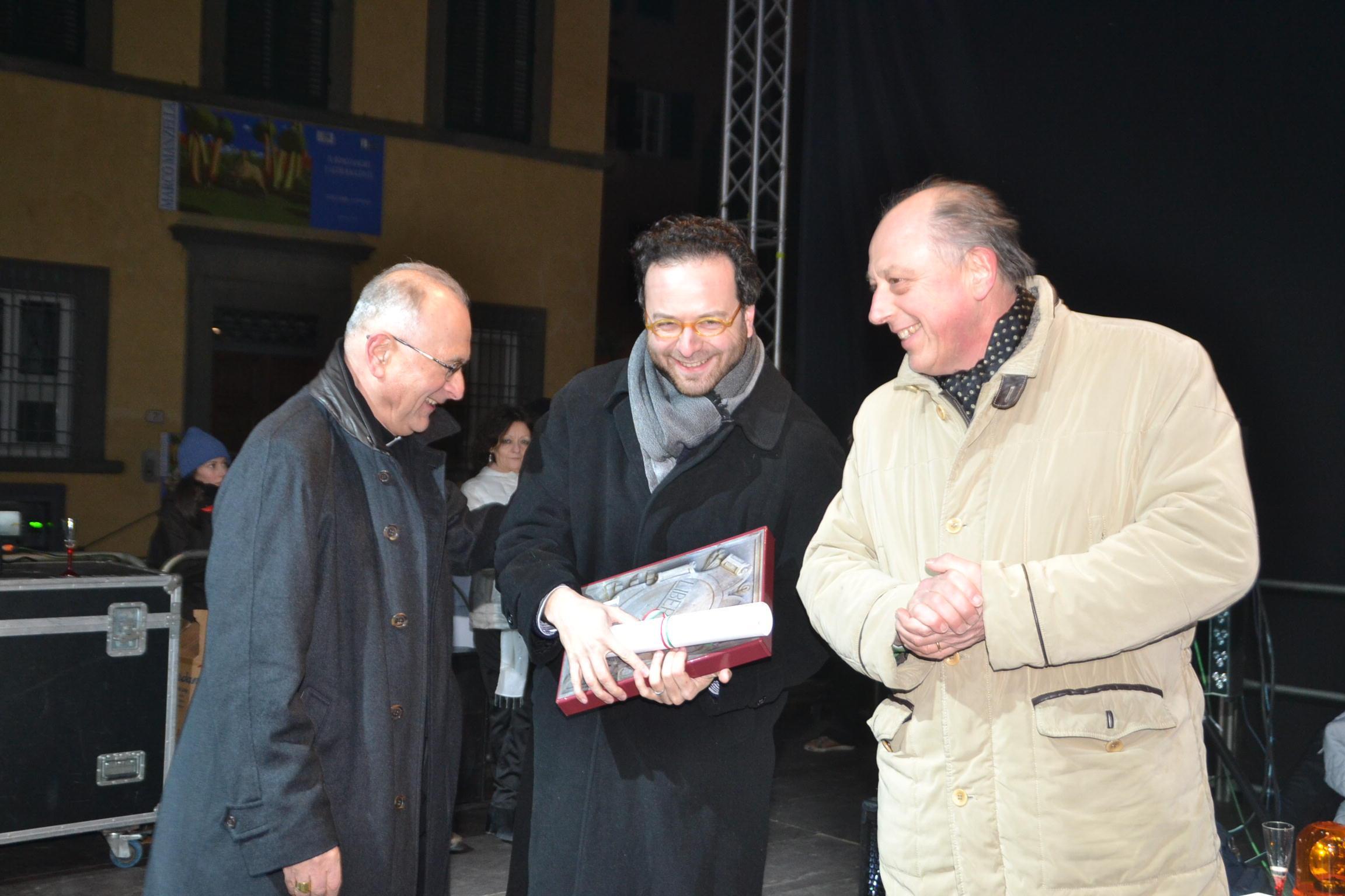 Il riconoscimento a Federico Favali (Vip)
