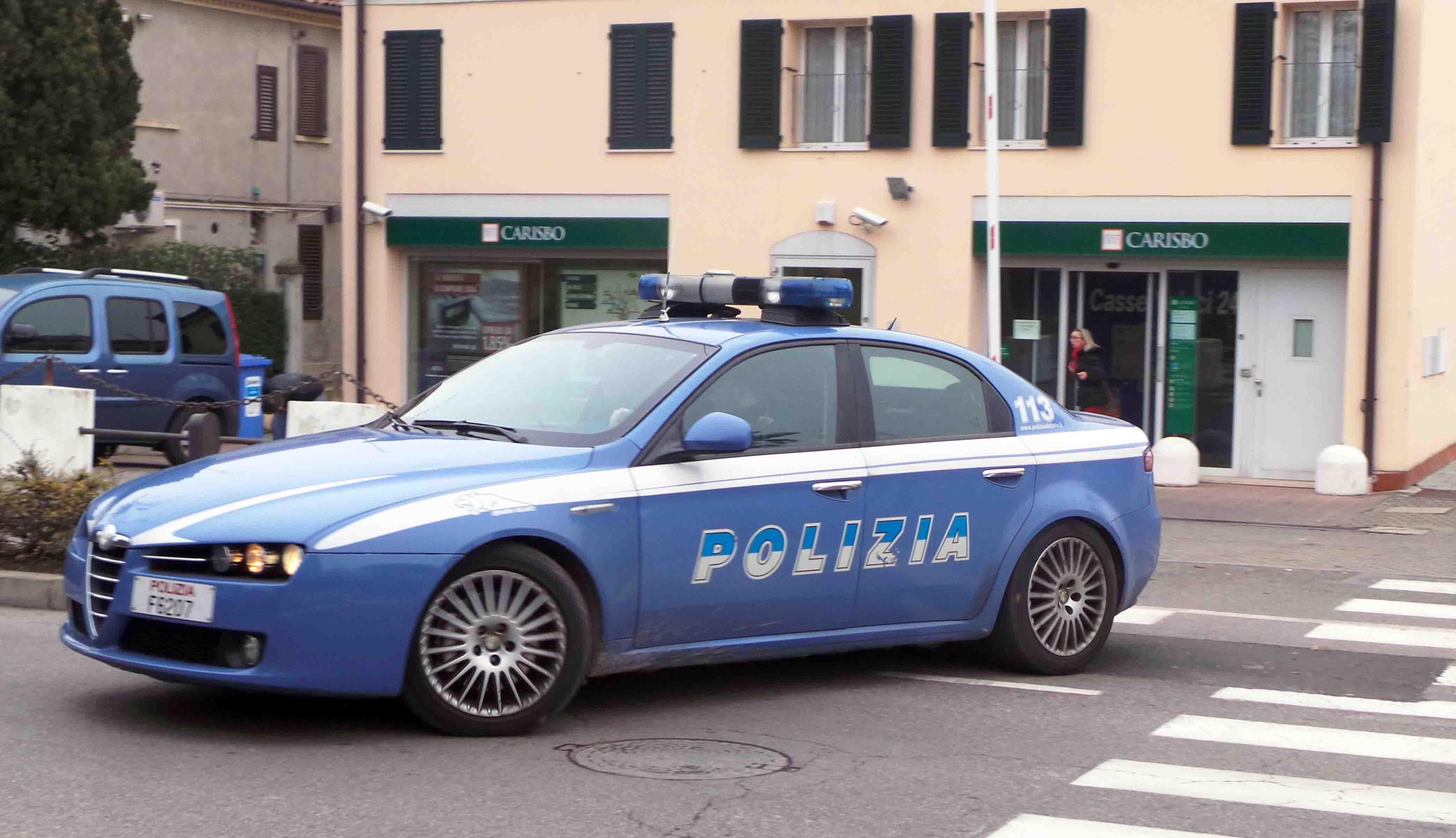 La polizia ha arrestato il rapinatore che ha aggredito un ragazzino