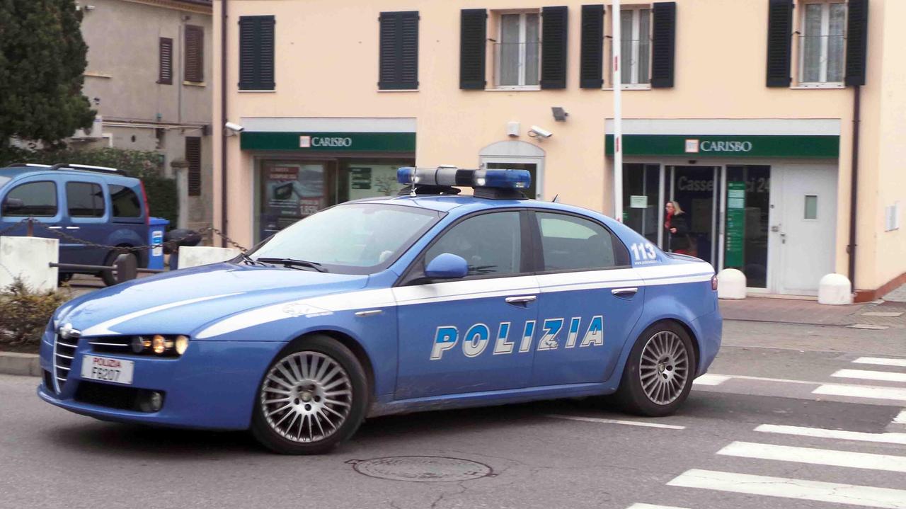 La polizia ha arrestato il rapinatore che ha aggredito un ragazzino