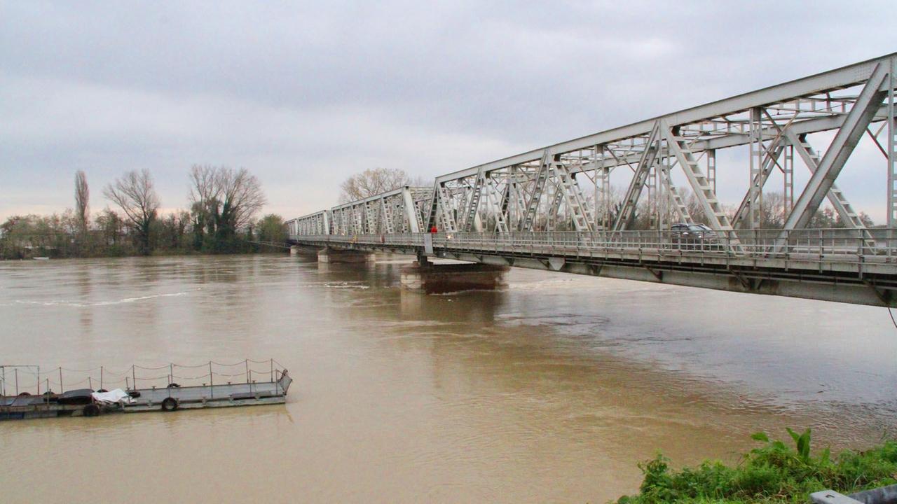 Il ponte sul Po