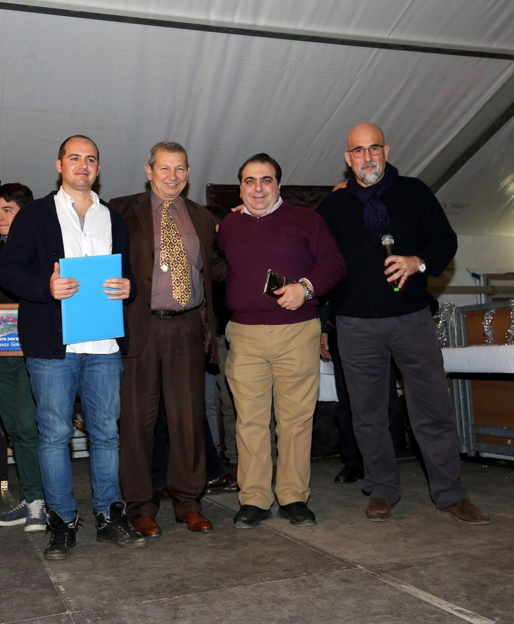 Da sinistra sono il presidente della Pro loco di Porto Ercole, Erasmo Quondam Vincenzo, il sindaco di Monte Argentario, Arturo Cerulli, il vice presidente della Pro loco Giancarlo Navoni e l'assessore allo sport di Monte Argentario, Fabrizio Arienti