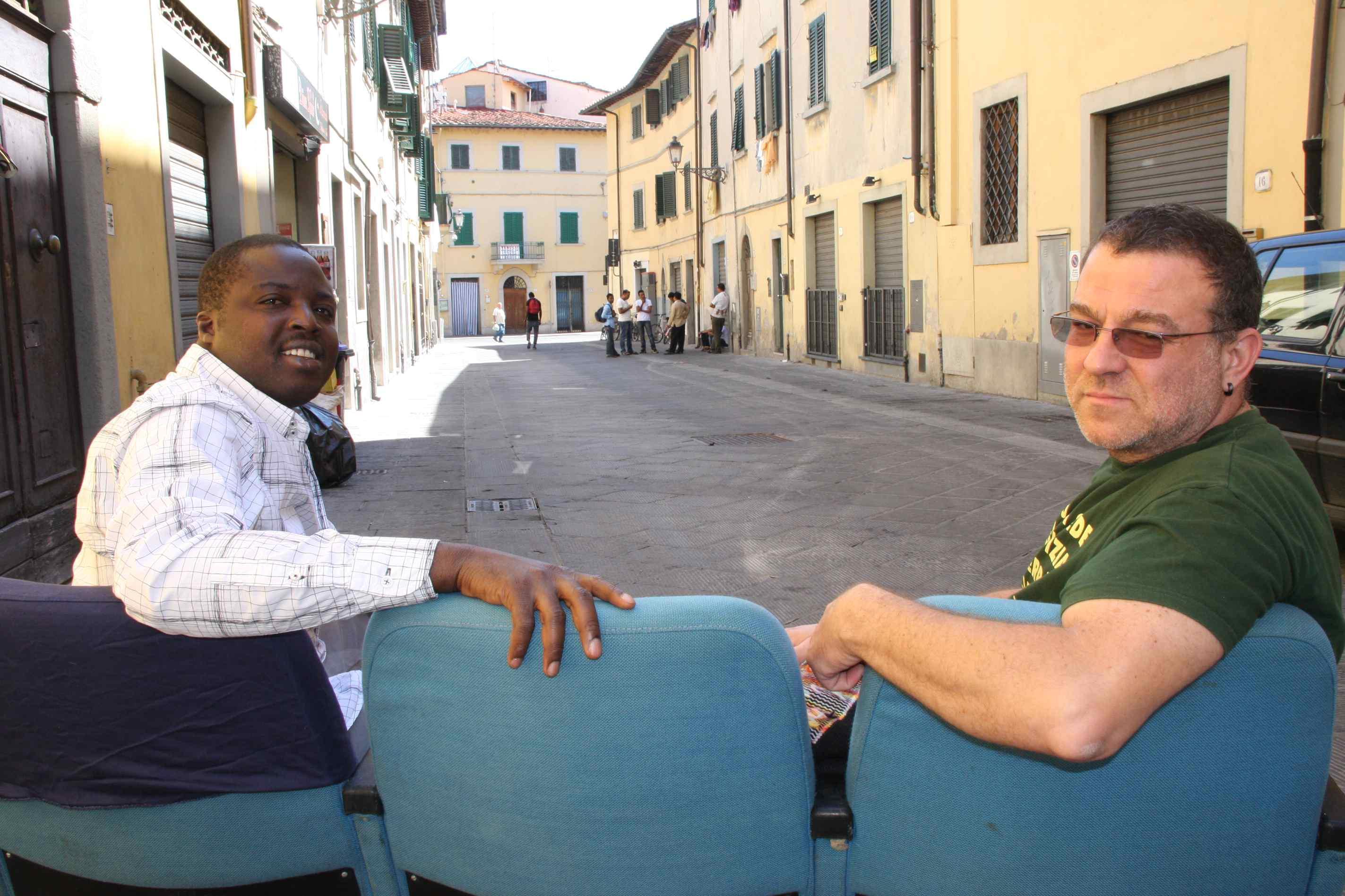 Paolo Massenzi e Kalilou Camara Mali allo SpaziOpen di via Cironi