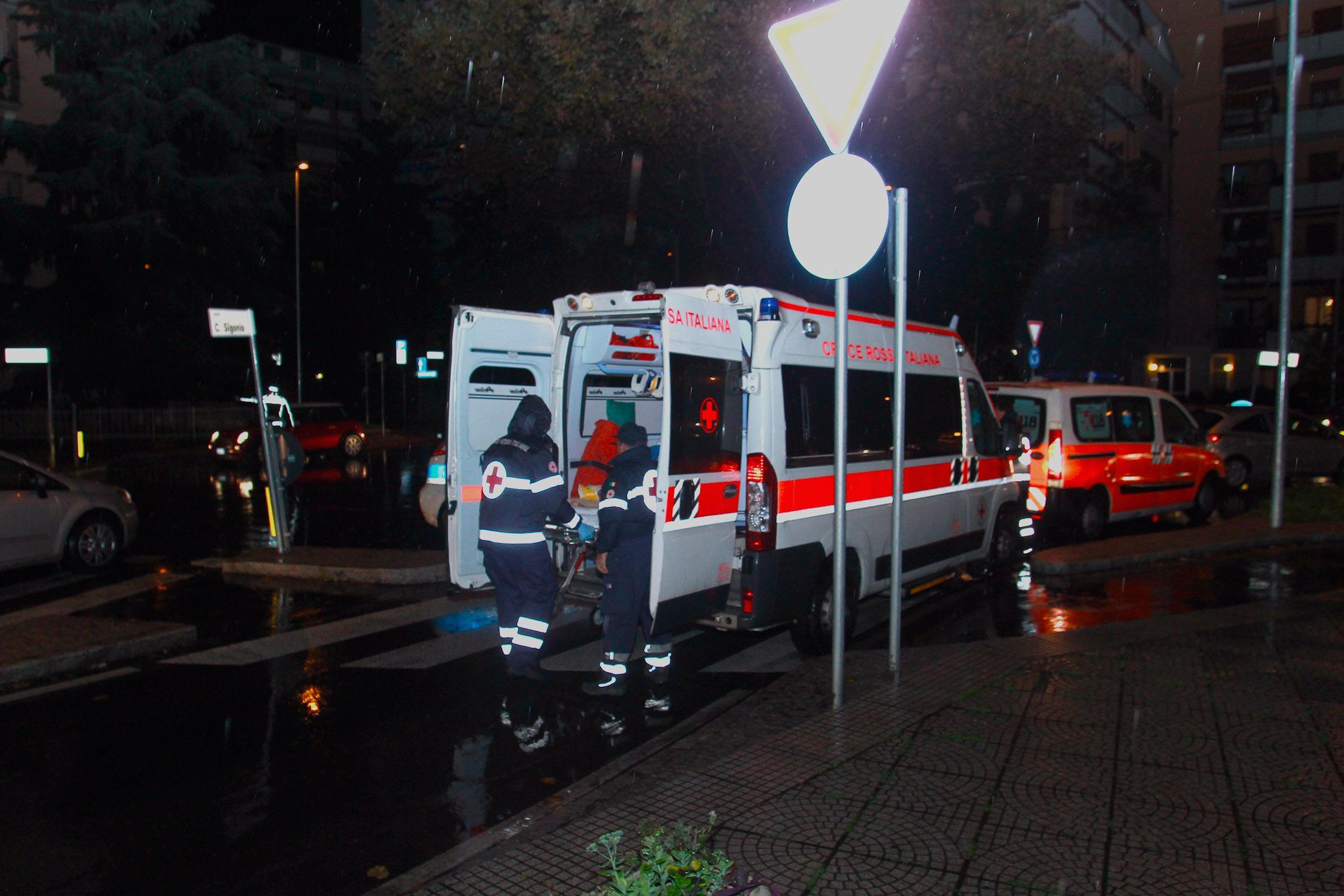 L'intervento dell'ambulanza non è servito: un 21enne muore a Mirandola