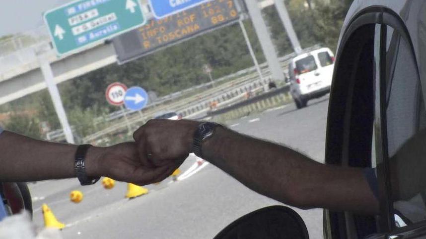 2015, l’anno dei rincari per pedaggio e bollette