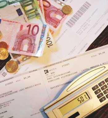 Morto un anno fa: il Comune gli chiede undici euro di Tari 