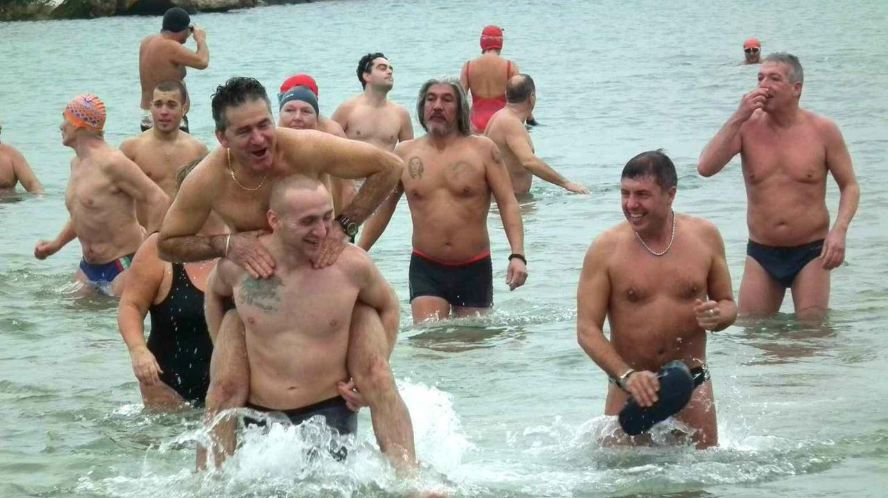 Una precedente edizione del tuffo di Befana