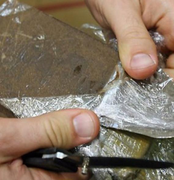 Badante con mezza tonnellata di hashish 