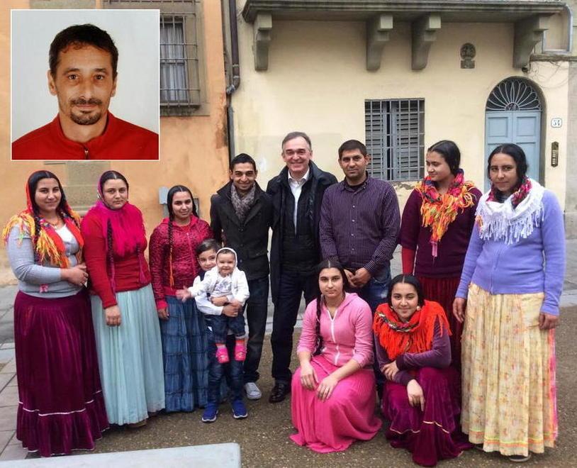 Critica la foto di gruppo coi rom, “bannato” dal presidente Rossi 