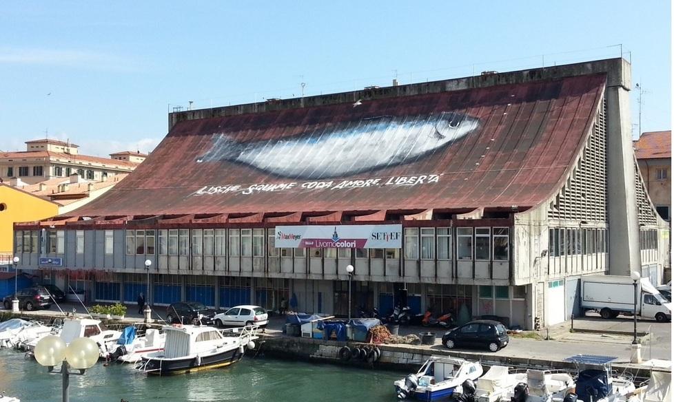 Al mercato del pesce spuntano i parassiti