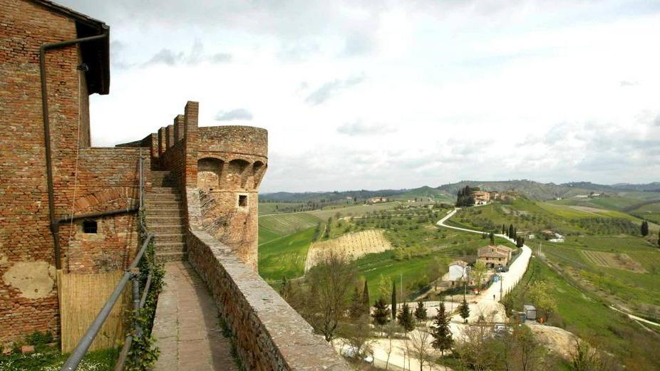 Una veduta dal vecchio borgo di Certaldo Alto