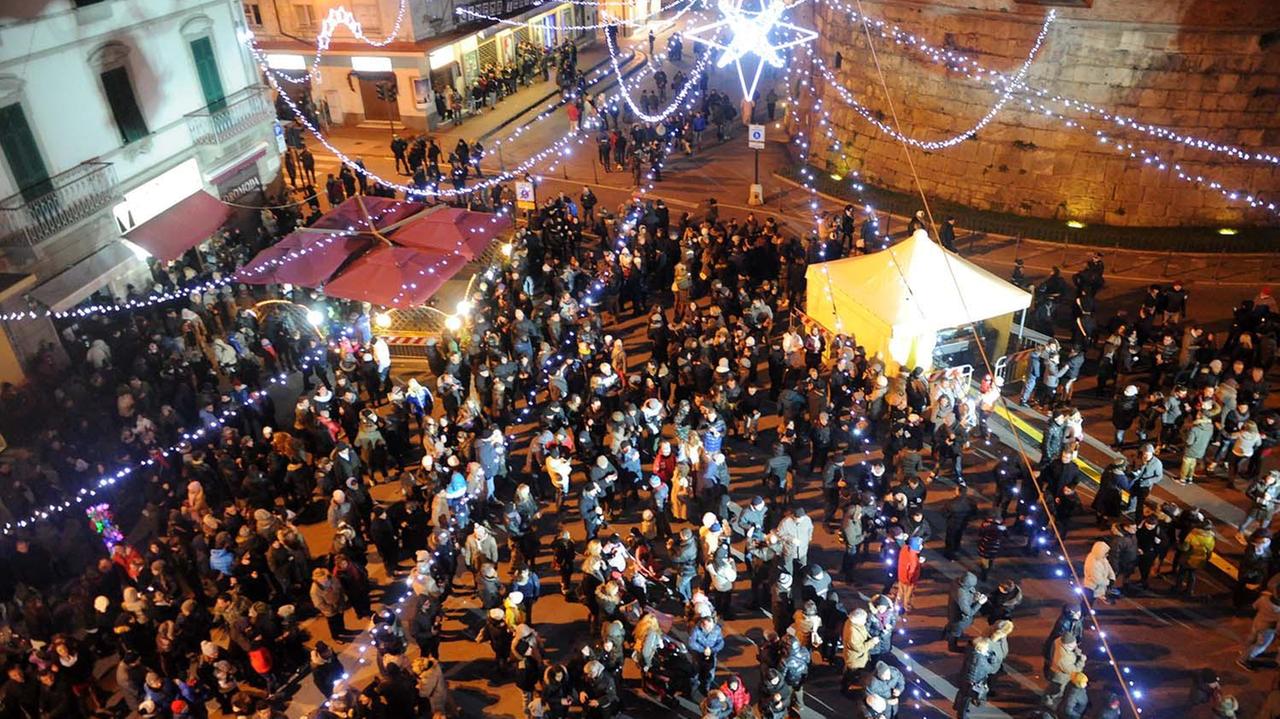 La festa di Capodanno a Piombino (foto Paolo Barlettani)
