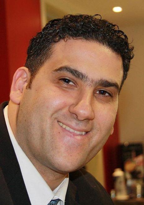 «Prima le minacce con la pistola poi botte» 