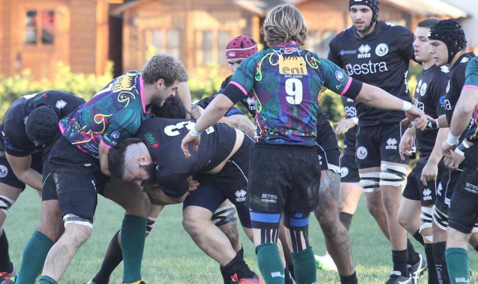 Cavalieri a Viadana a caccia dei primi punti