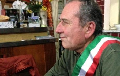 Spazzino fai da te e sindaco per un giorno 